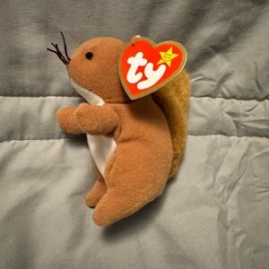 Ty Teenie Beanie Babies “Nuts” the Squirrel Plush NWT